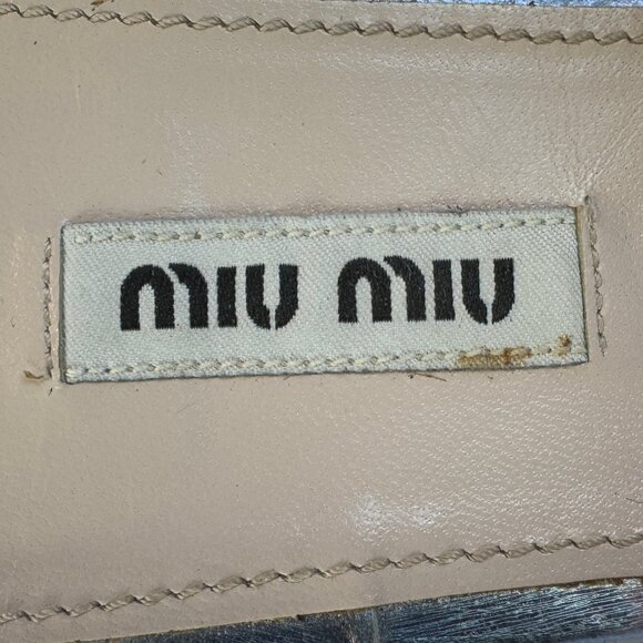 Miu Miu Metallic Silver Sandals with Rhinestone Heel Design, Size 41 EU - Picture 10 of 16